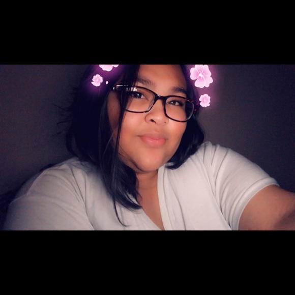 Meet your Posher, Tamberlyne - Picture 1 of 1